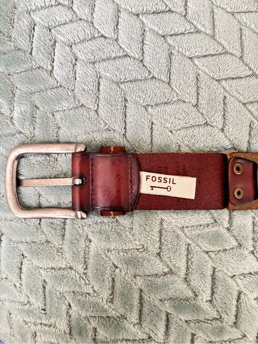 FOSSIL MULTI COLORED LEATHER BELT, size L